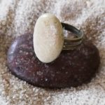 BAGUE ECRUE